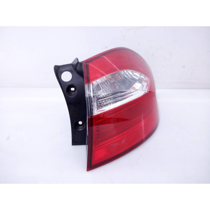 Recambio de piloto trasero derecho para kia rio concept referencia OEM IAM   E2-B5-34-2