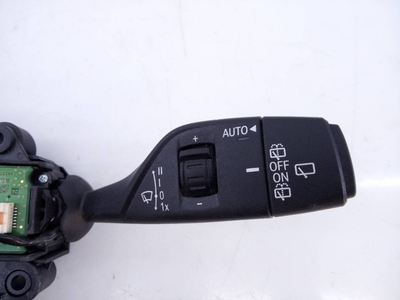 Recambio de mando intermitentes para bmw serie x1 (f48) sdrive18d referencia OEM IAM 9368597AI03  E3-A2-35-3