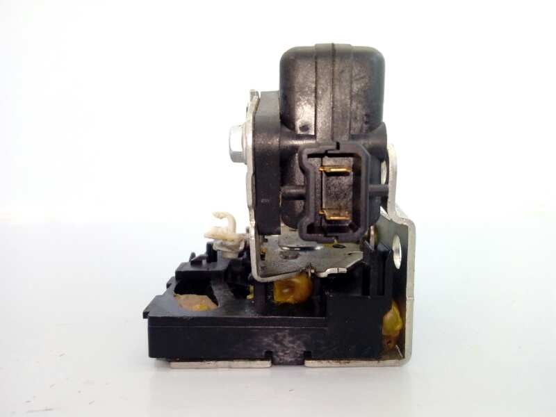 Recambio de cerradura puerta trasera derecha para dacia duster laureate 4x2 referencia OEM IAM   E1-A1-8-3