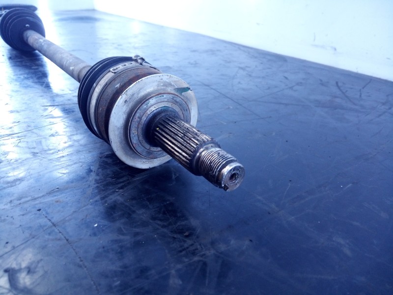 Recambio de transmision delantera derecha para subaru tribeca b9 limited plus referencia OEM IAM   P1-A6-27