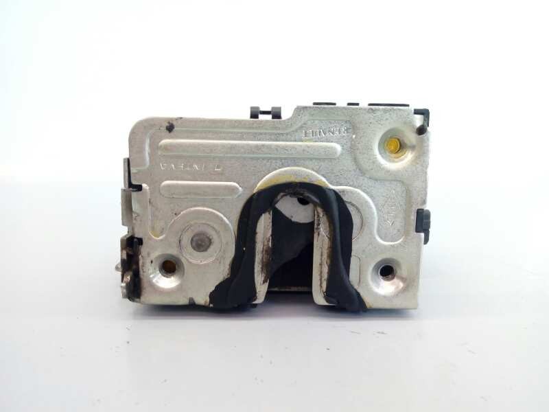 Recambio de cerradura puerta trasera derecha para dacia duster laureate 4x2 referencia OEM IAM   E1-A1-8-3