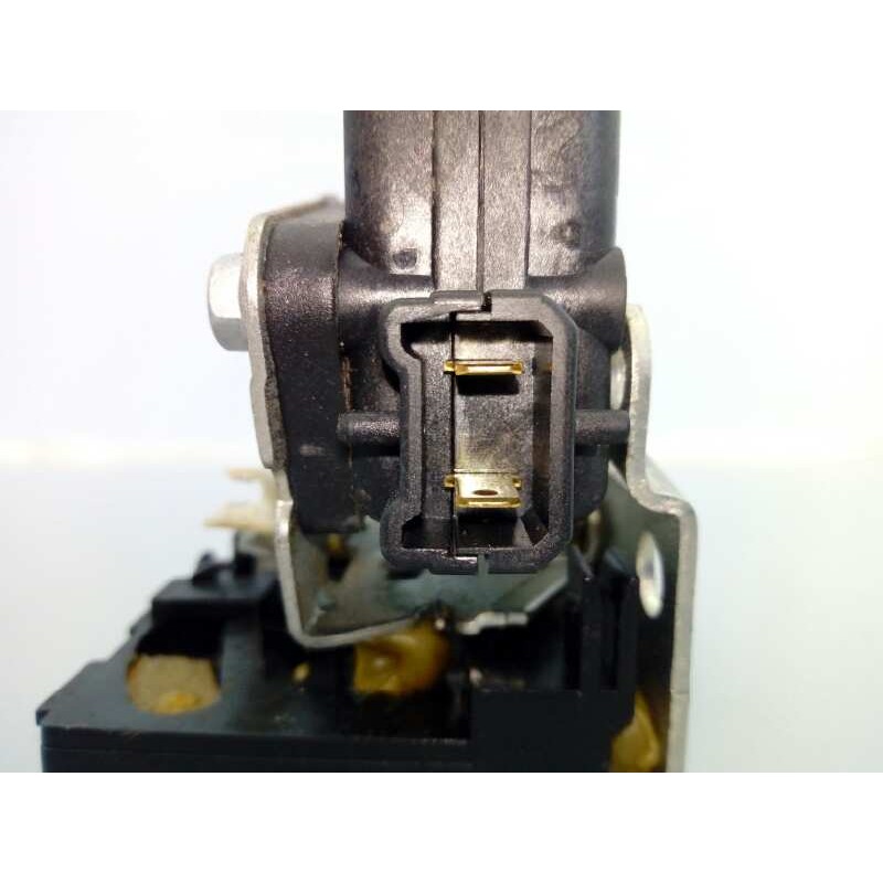 Recambio de cerradura puerta trasera derecha para dacia duster laureate 4x2 referencia OEM IAM   E1-A1-8-3