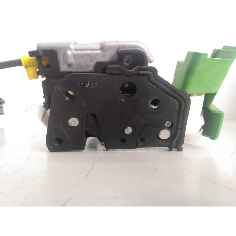 Recambio de cerradura puerta delantera izquierda para audi a1 sportback (8xf) attracted referencia OEM IAM   E1-B6-20-2