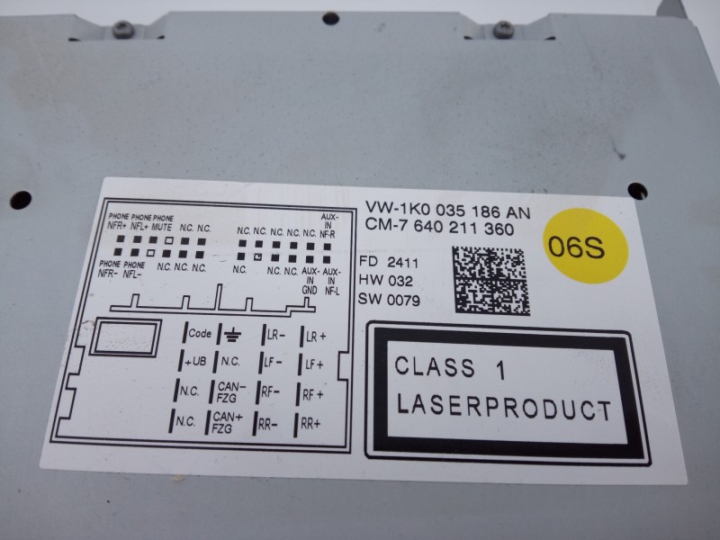 Recambio de sistema audio / radio cd para volkswagen golf vi (5k1) rabbit bluemotion referencia OEM IAM 1K0035186AN VWZ1Z2L30811