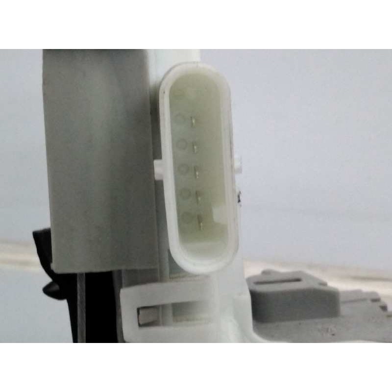 Recambio de cerradura puerta trasera izquierda para audi a1 sportback (8xf) attracted referencia OEM IAM 8X0839015E M131472 E1-B