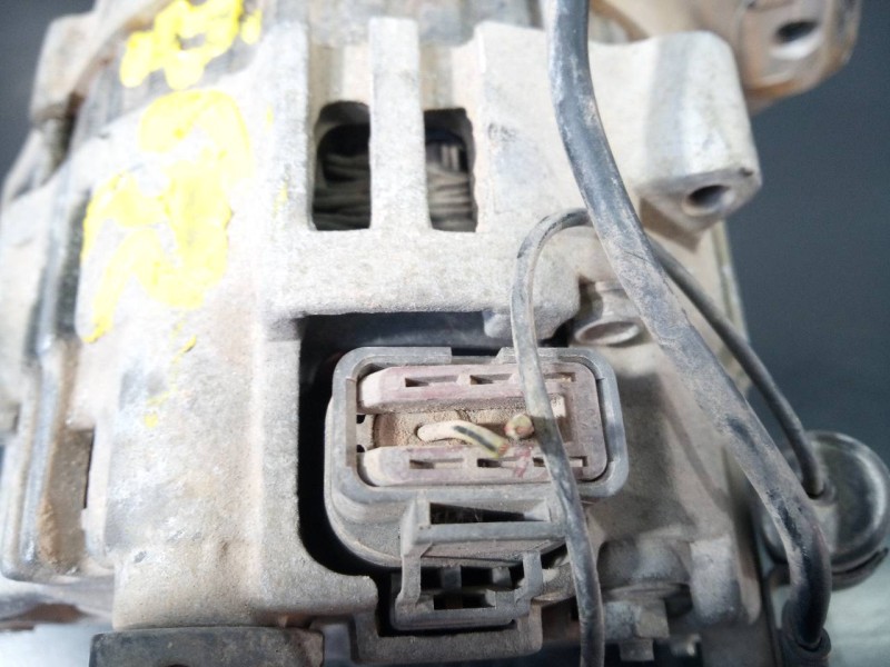 Recambio de alternador para nissan pick-up (d22) td doble cabina 4x4 referencia OEM IAM F8660728  P3-A4-28-3