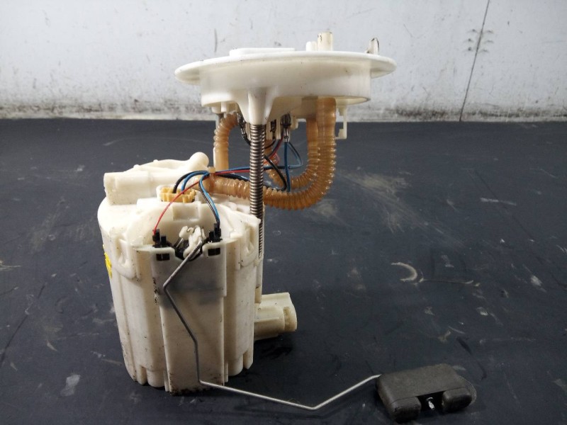 Recambio de aforador para audi a4 ber. (b8) s line sportpaket / plus referencia OEM IAM 8K0919050H 0580205001 P3-A6-3-2