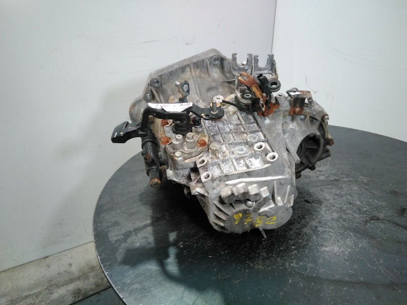 Recambio de caja cambios para hyundai i20 trend referencia OEM IAM B17AI4474  M1-A3-132