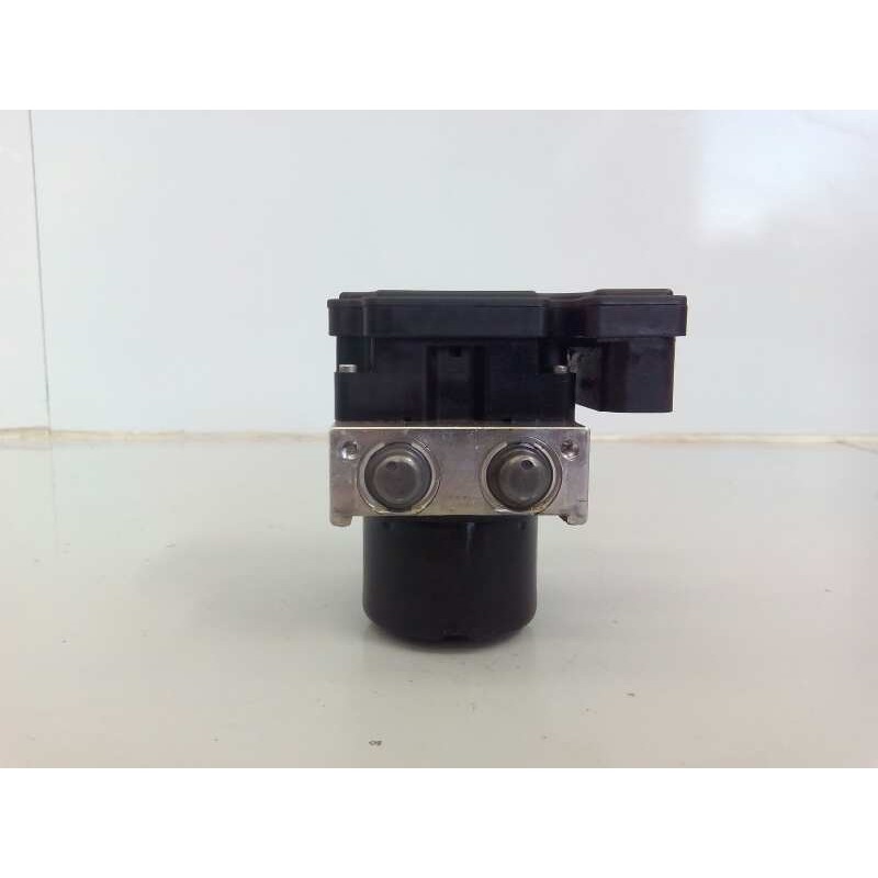 Recambio de abs para toyota yaris (ksp9/scp9/nlp9) sol referencia OEM IAM 895410D040  P3-A8-20-5