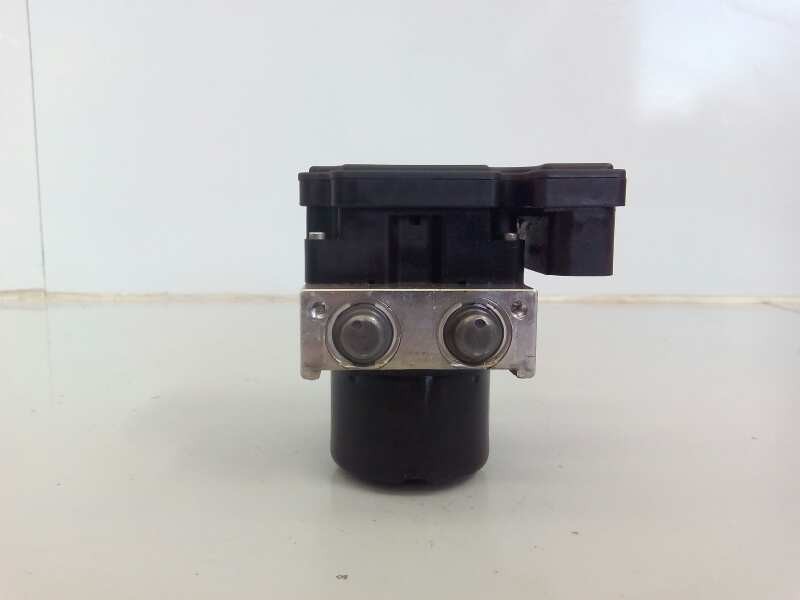 Recambio de abs para toyota yaris (ksp9/scp9/nlp9) sol referencia OEM IAM 895410D040  P3-A8-20-5