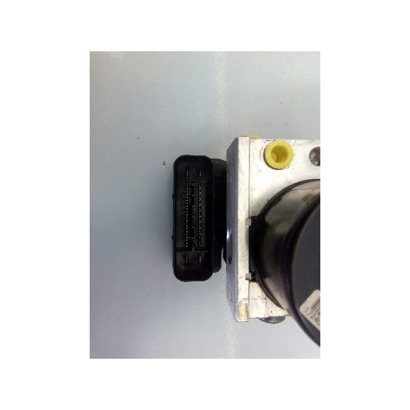 Recambio de abs para toyota yaris (ksp9/scp9/nlp9) sol referencia OEM IAM 895410D040  P3-A8-20-5