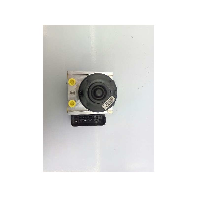 Recambio de abs para toyota yaris (ksp9/scp9/nlp9) sol referencia OEM IAM 895410D040  P3-A8-20-5