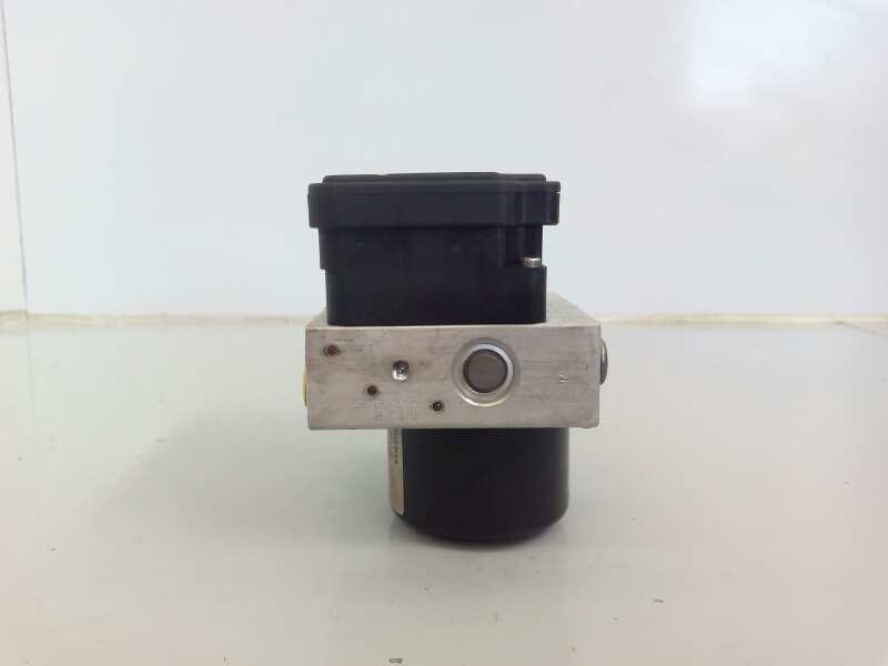 Recambio de abs para toyota yaris (ksp9/scp9/nlp9) sol referencia OEM IAM 895410D040  P3-A8-20-5