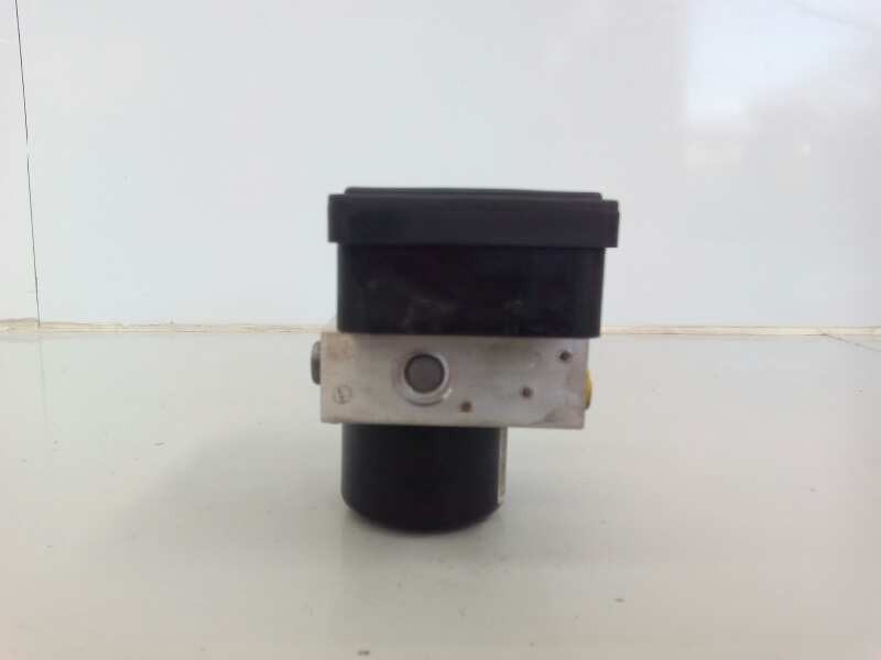 Recambio de abs para toyota yaris (ksp9/scp9/nlp9) sol referencia OEM IAM 895410D040  P3-A8-20-5