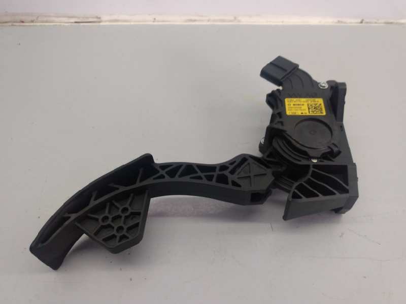 Recambio de pedal acelerador para audi a1 sportback (8xf) attracted referencia OEM IAM 6C1721503D D18240421 E2-A1-5-3