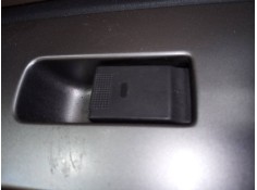 MANDO ELEVALUNAS TRASERO DERECHO 