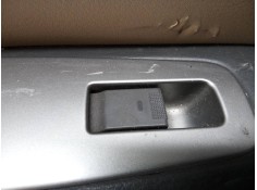 MANDO ELEVALUNAS TRASERO IZQUIERDO 