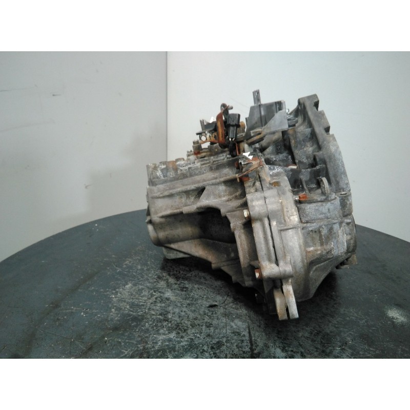 Recambio de caja cambios para hyundai i20 trend referencia OEM IAM B17AI4474  M1-A3-132