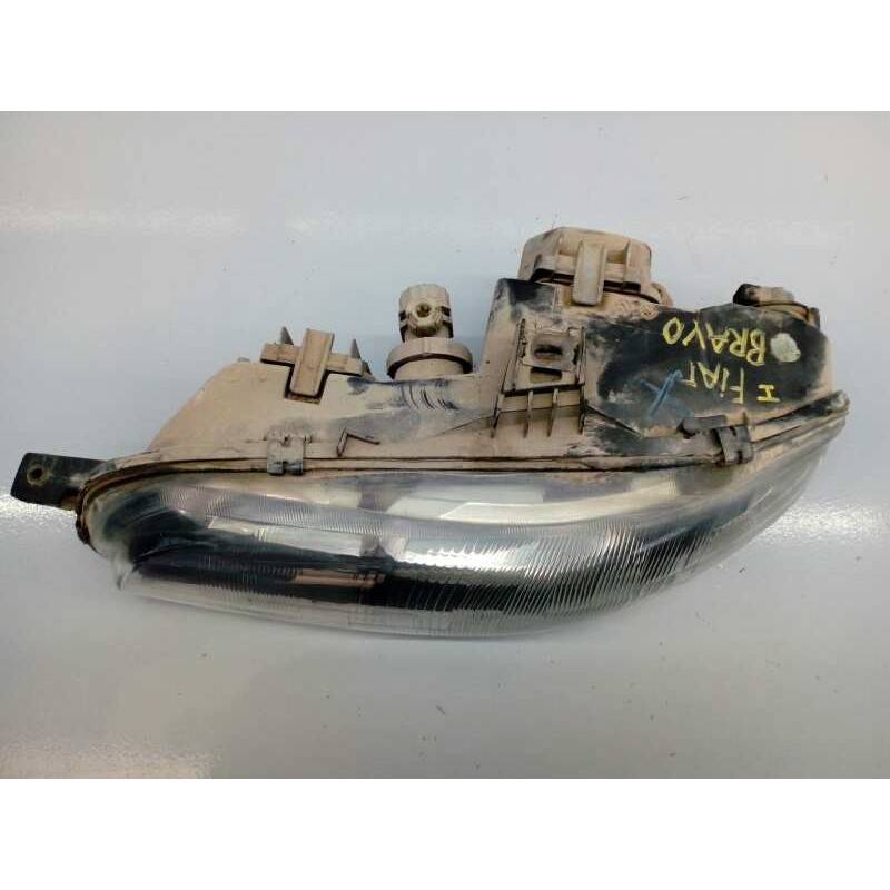 Recambio de faro izquierdo para fiat bravo (182) referencia OEM IAM   E2-B2-52-2