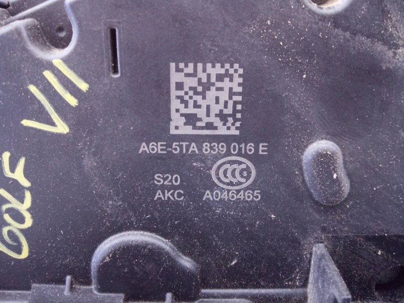 Recambio de cerradura puerta trasera derecha para volkswagen golf vii lim. (bq1) sport referencia OEM IAM 5TA839016E  E1-A5-48-2