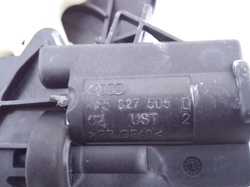 Recambio de cerradura maletero / porton para audi a4 ber. (b8) s line sportpaket / plus referencia OEM IAM 4F5827505  E1-A5-52-1