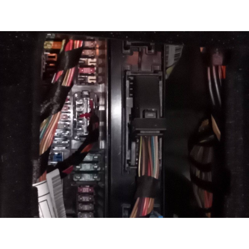 Recambio de caja reles / fusibles para bmw x3 (f25) xdrive referencia OEM IAM   