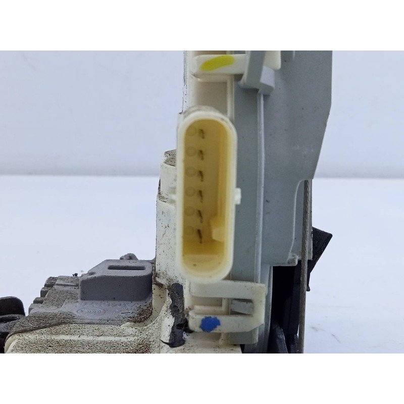 Recambio de cerradura puerta delantera derecha para audi a4 ber. (b8) s line sportpaket / plus referencia OEM IAM 8J1837016C  E1