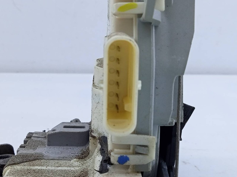 Recambio de cerradura puerta delantera derecha para audi a4 ber. (b8) s line sportpaket / plus referencia OEM IAM 8J1837016C  E1