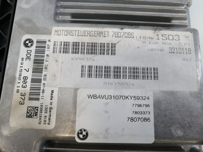 Recambio de centralita motor uce para bmw serie 3 touring (e91) 318d referencia OEM IAM 031592118 7807086 E3-A3-8-4