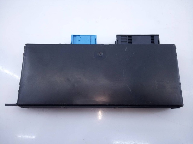 Recambio de modulo electronico para bmw serie 5 touring (f11) 520d referencia OEM IAM 9380323  E3-A2-40-4