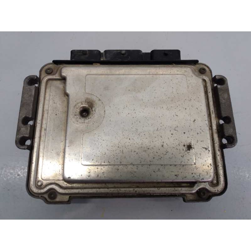 Recambio de centralita motor uce para opel movano (2004 =>) furgón medio techo sobreelevado l2h3 3.5t referencia OEM IAM 0281012