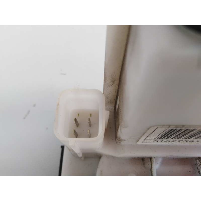 Recambio de cerradura puerta delantera derecha para fiat nuova 500 (150) lounge referencia OEM IAM 51827593  E2-B2-5-2