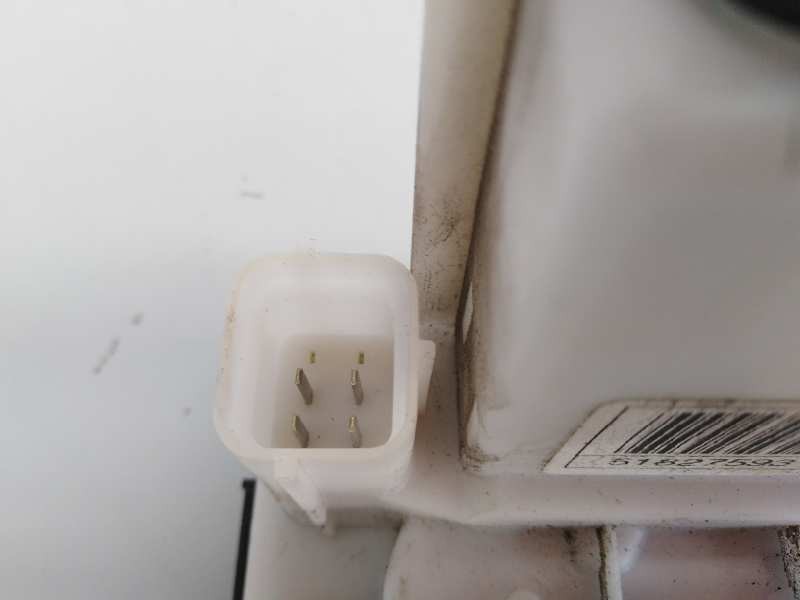 Recambio de cerradura puerta delantera derecha para fiat nuova 500 (150) lounge referencia OEM IAM 51827593  E2-B2-5-2