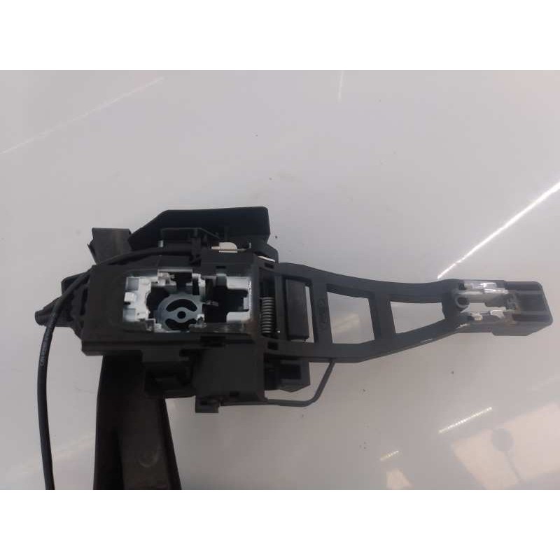 Recambio de cerradura puerta delantera derecha para ford kuga (cbs) titanium referencia OEM IAM BM5AA21812BE 921760104 E2-B3-19-