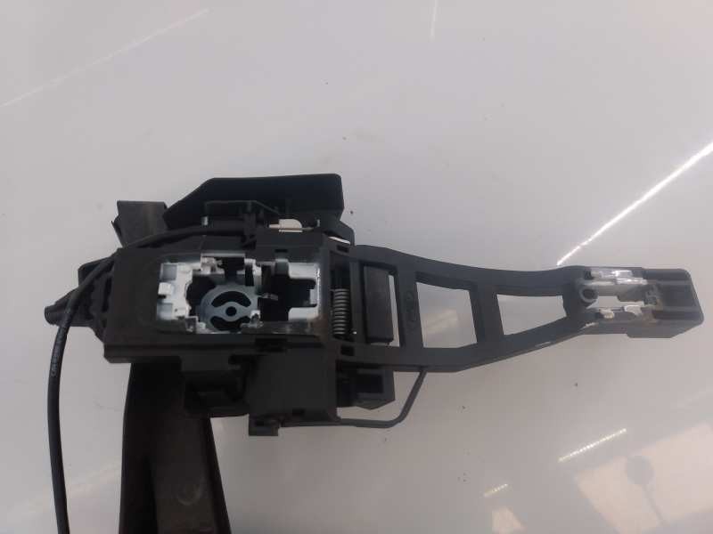 Recambio de cerradura puerta delantera derecha para ford kuga (cbs) titanium referencia OEM IAM BM5AA21812BE 921760104 E2-B3-19-