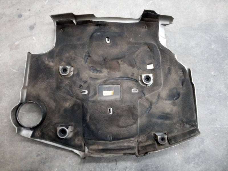 Recambio de tapa motor para audi a5 coupe (8t) 3.0 tdi quattro referencia OEM IAM   