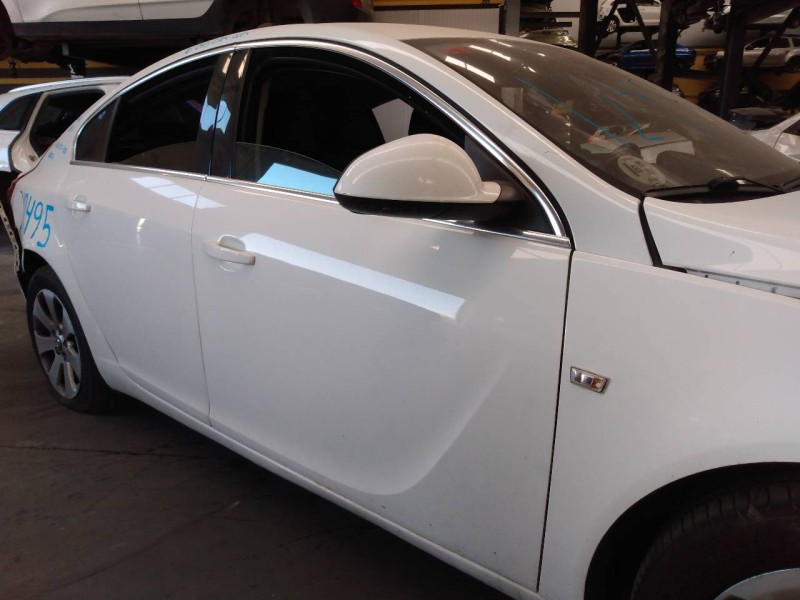 Recambio de puerta delantera derecha para opel insignia berlina cosmo referencia OEM IAM   