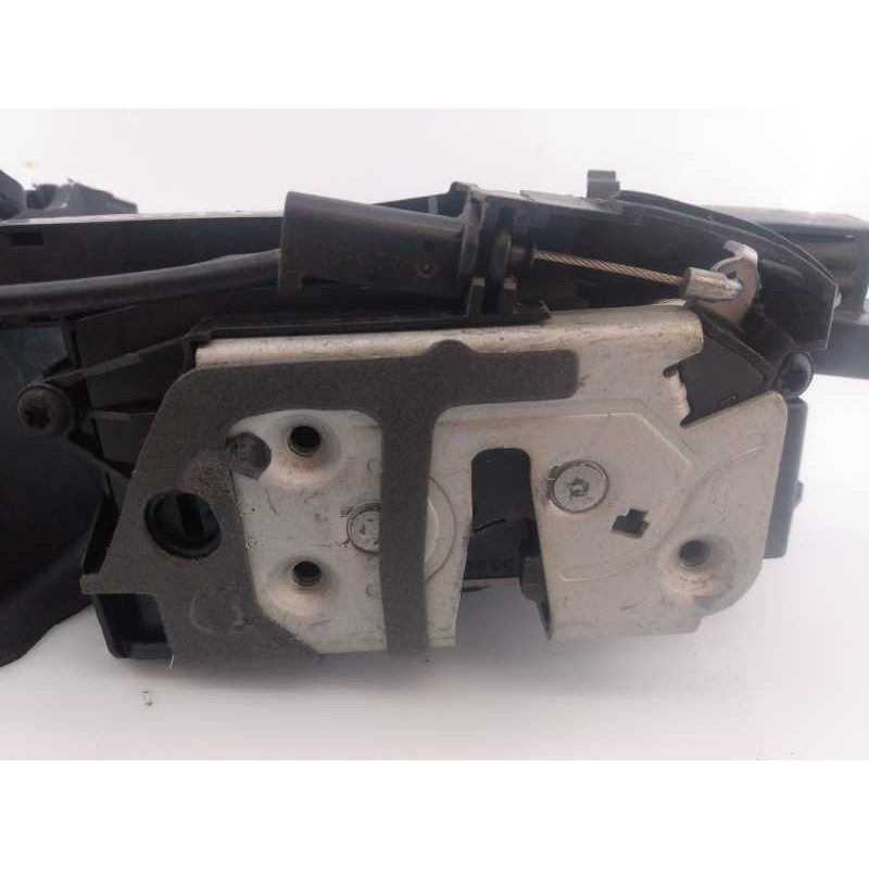 Recambio de cerradura puerta delantera derecha para ford kuga (cbs) titanium referencia OEM IAM BM5AA21812BE 921760104 E2-B3-19-