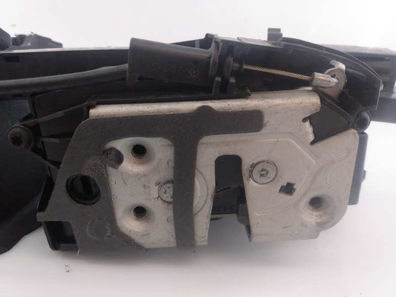 Recambio de cerradura puerta delantera derecha para ford kuga (cbs) titanium referencia OEM IAM BM5AA21812BE 921760104 E2-B3-19-