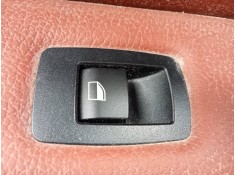 MANDO ELEVALUNAS TRASERO DERECHO 