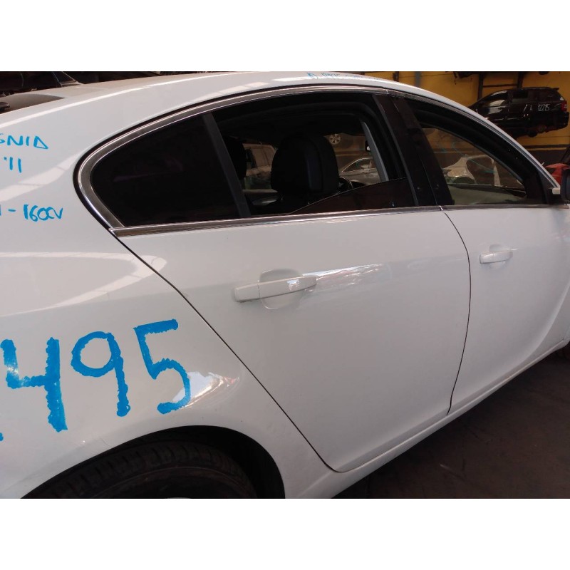 Recambio de puerta trasera derecha para opel insignia berlina cosmo referencia OEM IAM   