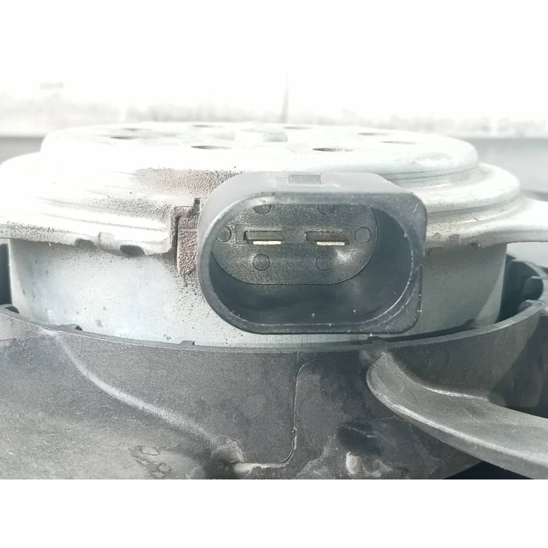 Recambio de electroventilador para audi a4 ber. (b8) s line sportpaket / plus referencia OEM IAM FC2000M134986  P2-A7-4