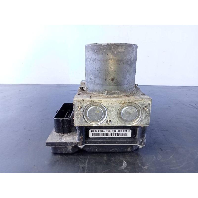 Recambio de abs para audi a5 coupe (8t) 3.0 tdi quattro referencia OEM IAM 8K0614517AN 0265235327 P3-B8-24-1