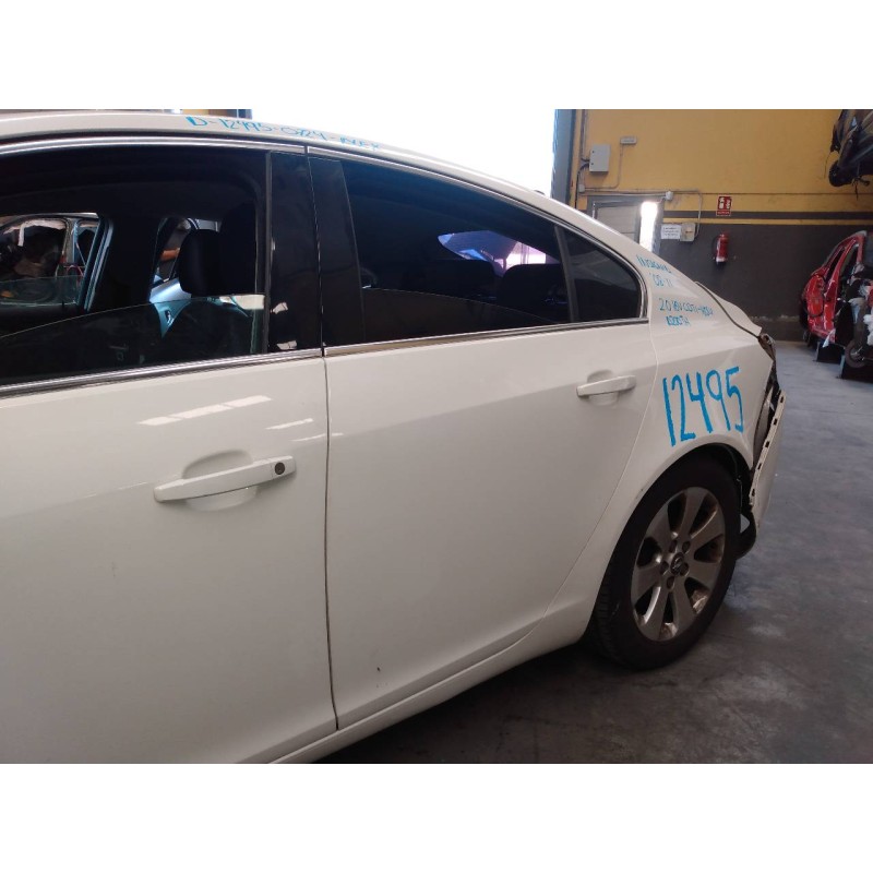 Recambio de puerta trasera izquierda para opel insignia berlina cosmo referencia OEM IAM   