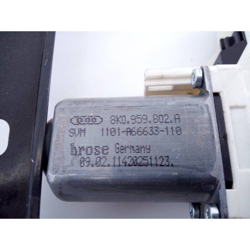 Recambio de elevalunas delantero derecho para audi a4 ber. (b8) s line sportpaket / plus referencia OEM IAM 8K0959802A 1101A6663