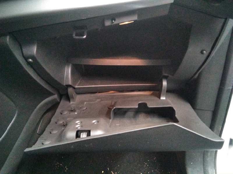 Recambio de guantera para ford kuga (cbs) titanium referencia OEM IAM   