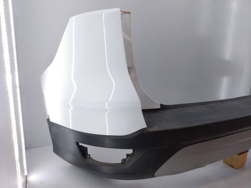 Recambio de paragolpes trasero para ford kuga (cbs) titanium referencia OEM IAM   E6-A3-2