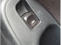 MANDO ELEVALUNAS TRASERO DERECHO 