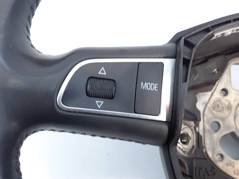 Recambio de volante para audi a6 berlina (4f2) 3.0 tdi quattro referencia OEM IAM   E1-B6-43-1