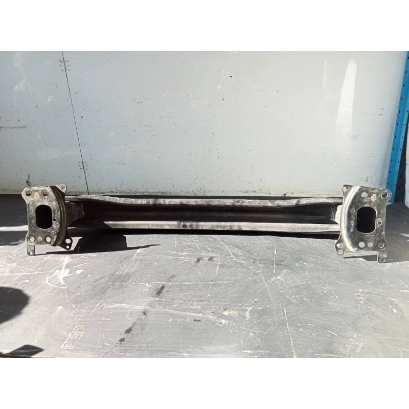 Recambio de refuerzo paragolpes delantero para volkswagen touran (1t1) advance referencia OEM IAM   P1-A1-42